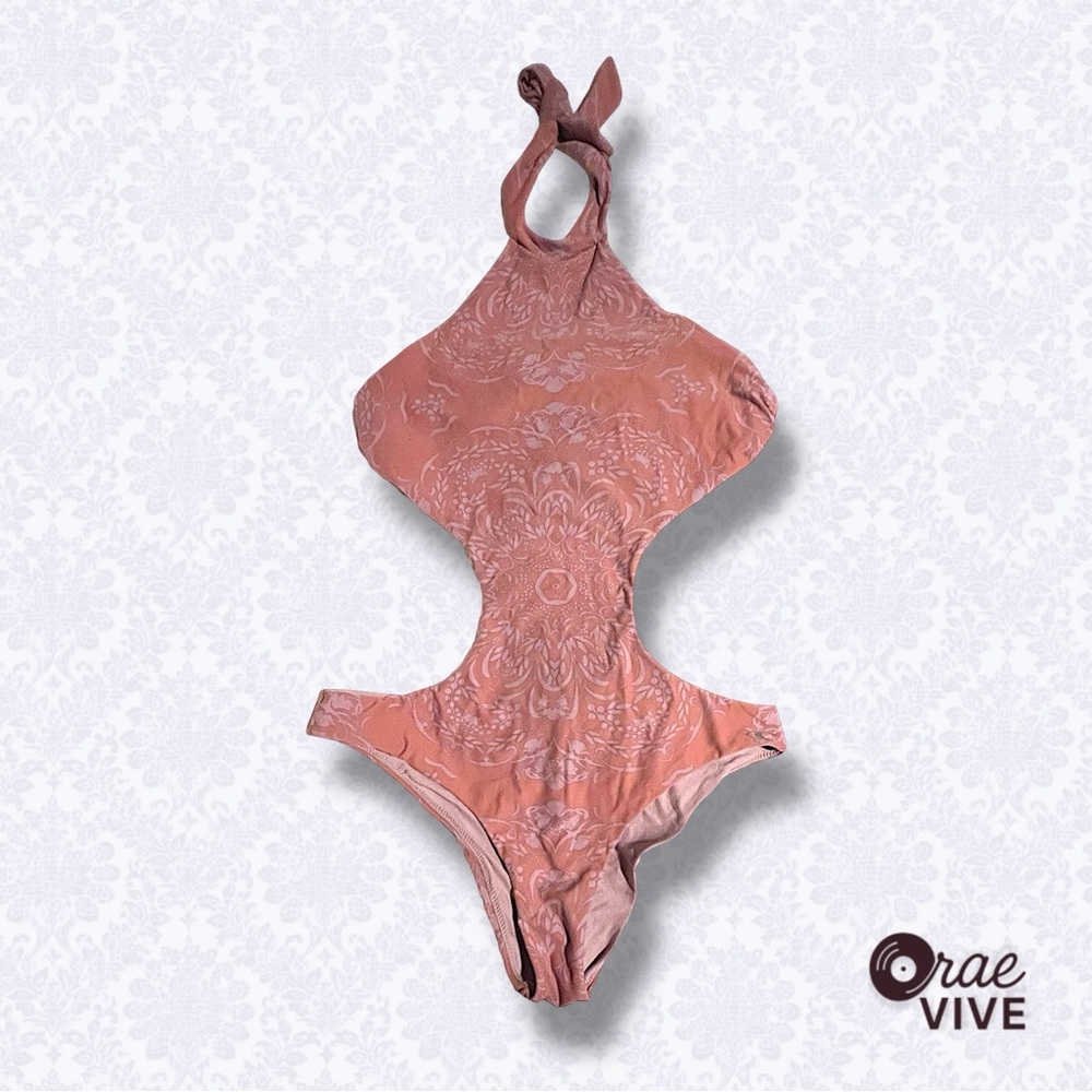 O’Neill Women’s Ascend Hybrid One Piece Swimsuit in Carmel [L]